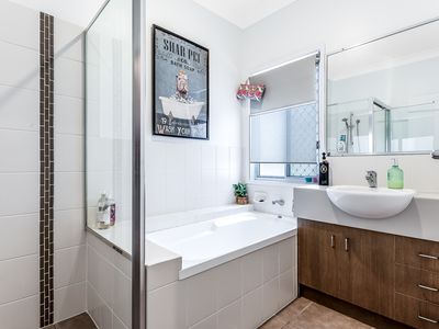 12 Clarence Street, Murrumba Downs