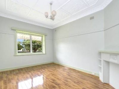 17 The Boulevarde, Lakemba