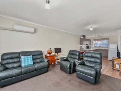 6 Stuckey Street, Millicent