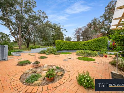 65 Waldara Drive, Waldara