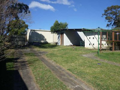 13 Amaral Avenue, Dapto