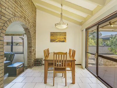 38 Wendron Street, Rochedale South