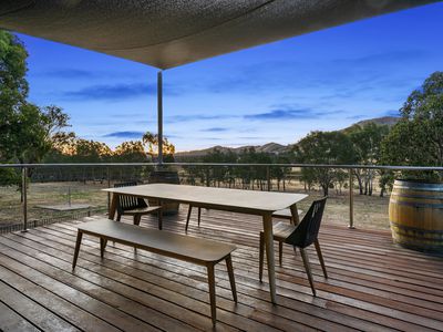 454 Howes Creek Road, Mansfield
