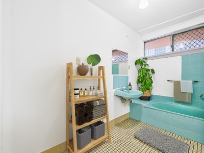 38 / 156 Whatley Crescent, Maylands