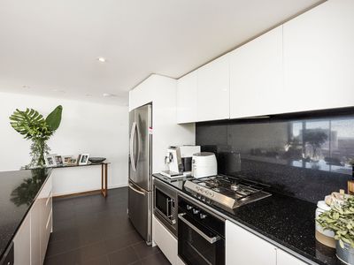 606 / 96 Bow River Crescent, Burswood