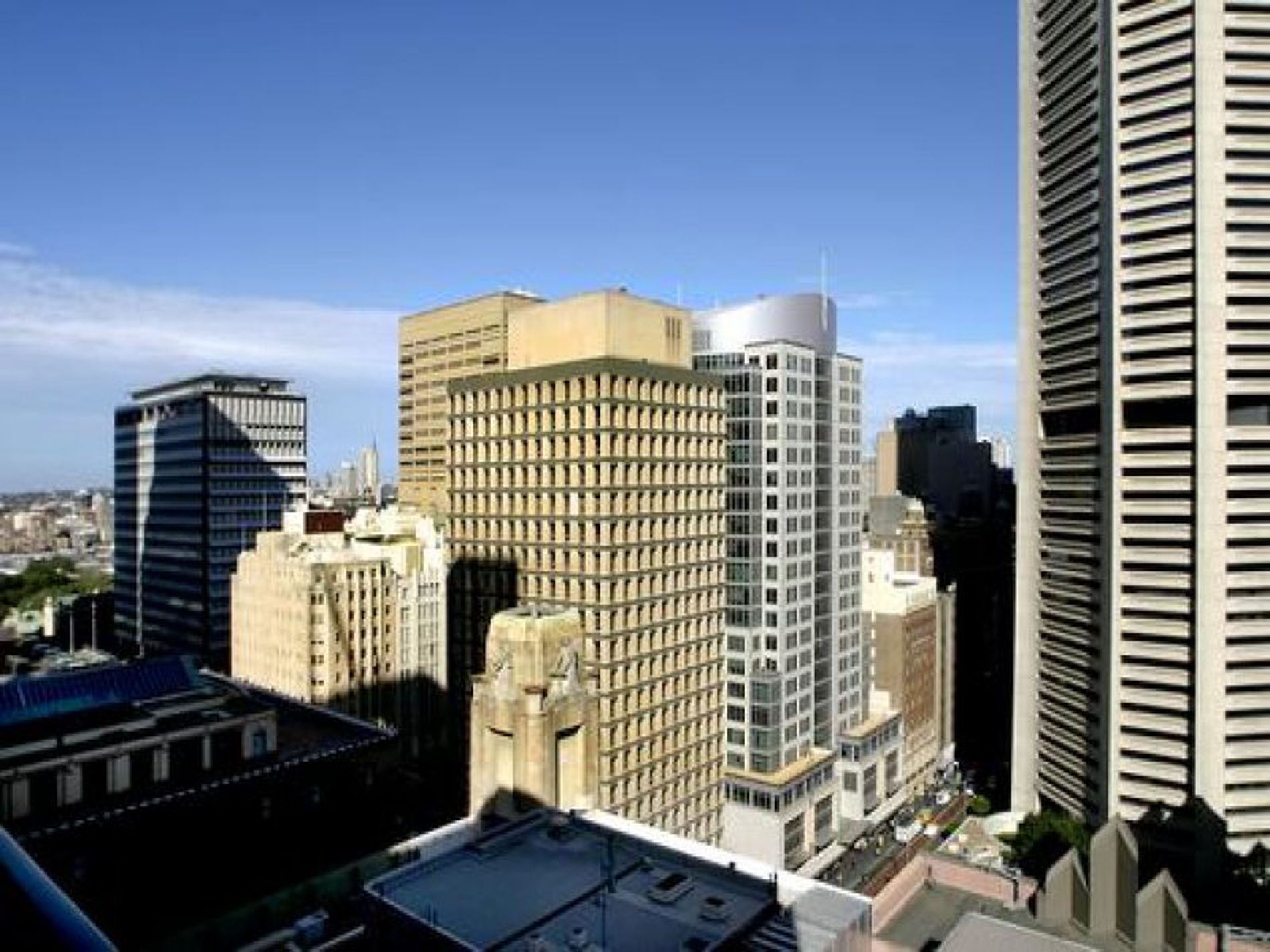 2503 / 1 Hosking Place, Sydney