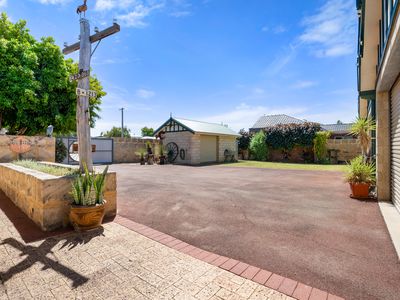 182 Safety Bay Road, Safety Bay