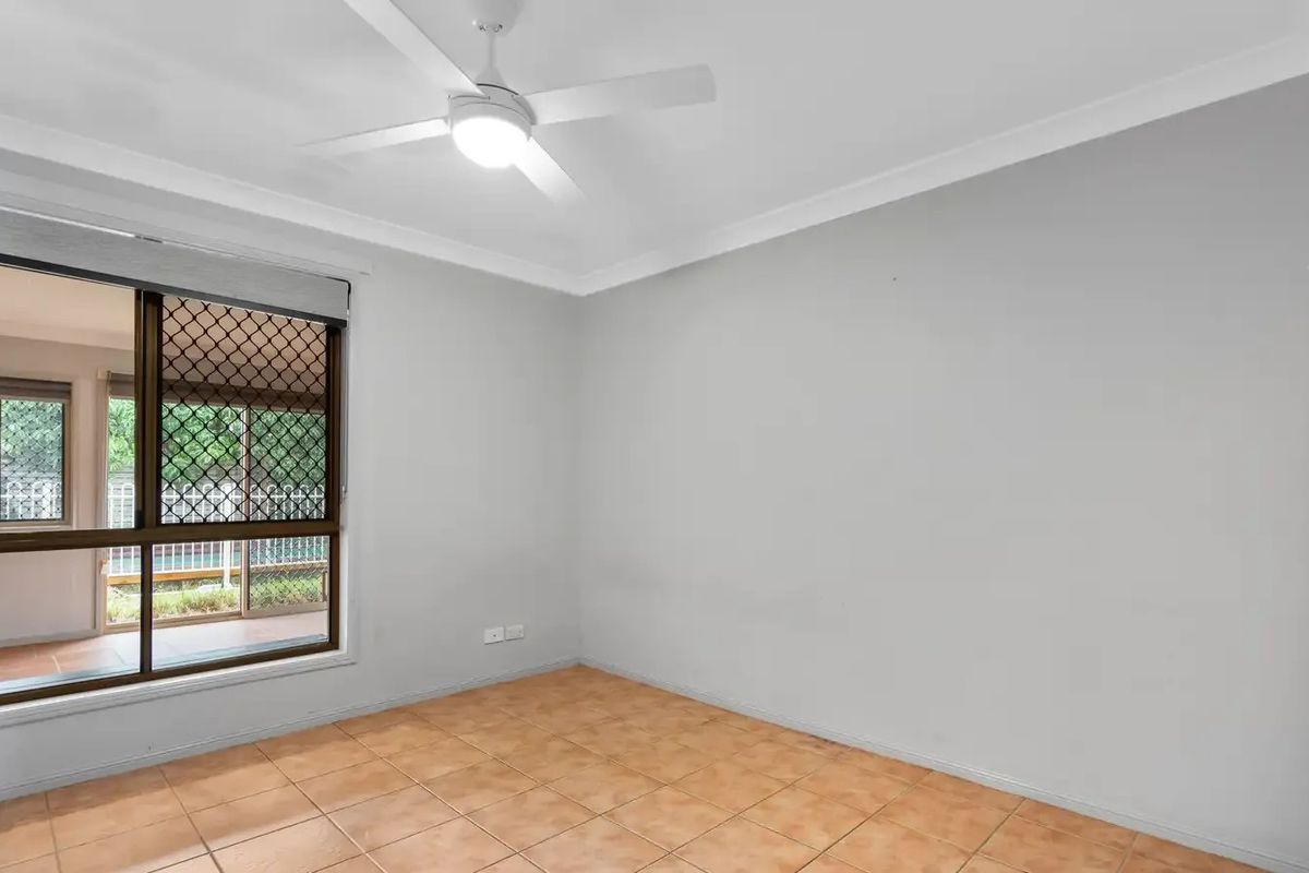 11 Carner Court, Parkwood