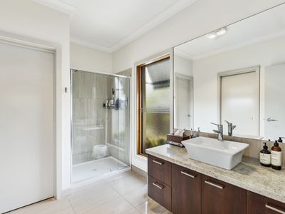 14 Doyle Crescent, Seymour