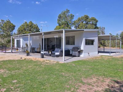 50 Tuart Close , Stake Hill