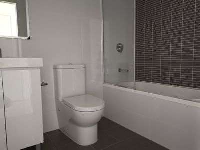 1508 / 11 Charles Street, Canterbury