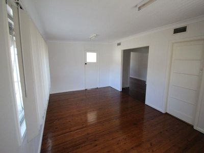 3 Proctor Parade, Sefton