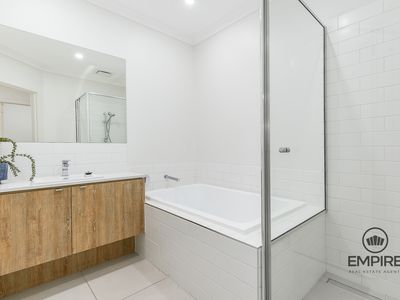 3 Remedy Dr, Clyde
