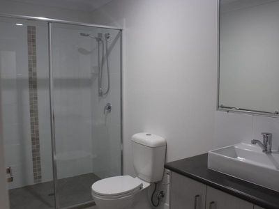 2 / 57 Bradnam Way, Urangan