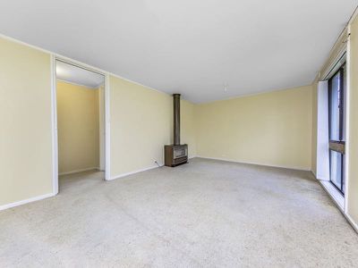 8 Hardey Place, Stirling