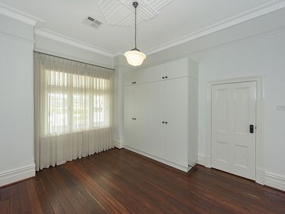 27 Farmer Street, North Perth