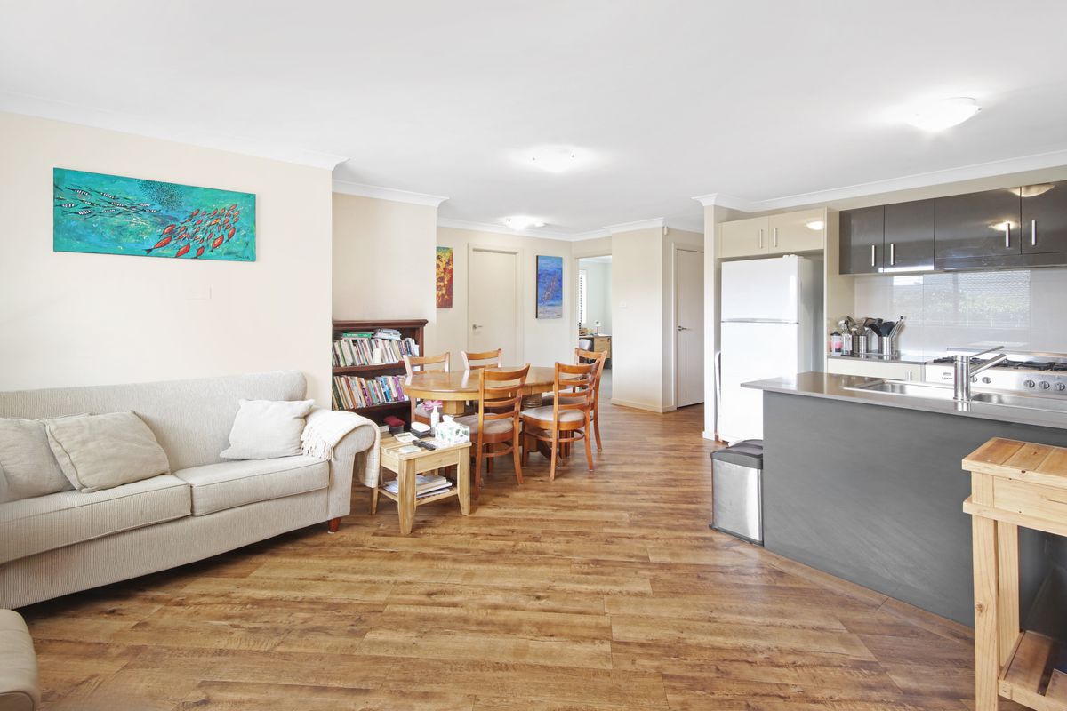 21 Binalong Street, Dalmeny