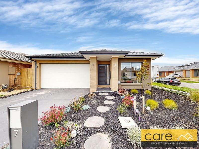 7 Gelding Close, Cranbourne East