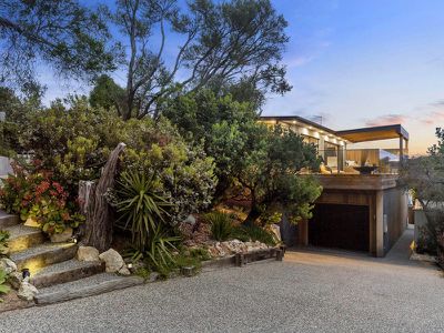 2 Highview  Court, Rye