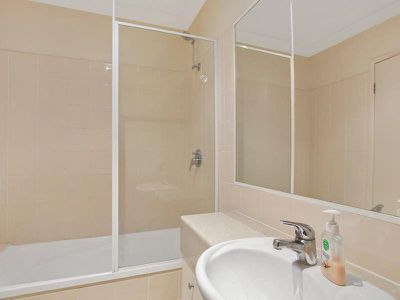 8 / 20 Brown Street , Labrador