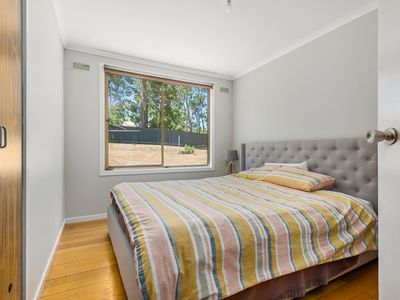 18 Keating Street, Macedon