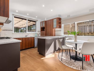 96 Mahoneys Road, Forest Hill