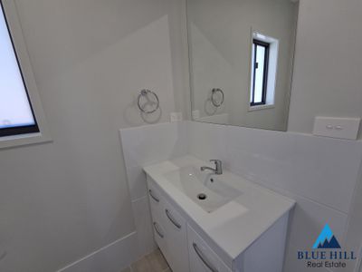 2 / 9 Millhouse Close, Farley