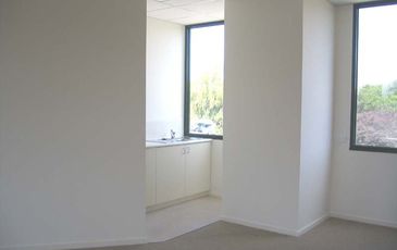 Shop 1A / 70 Princes Highway, Beaconsfield