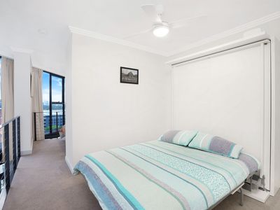 803 / 2 Jones Bay Road, Pyrmont