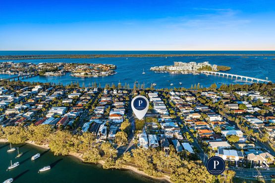 28 Teal Avenue, Paradise Point