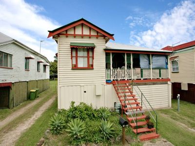 55 South Station Road, Booval