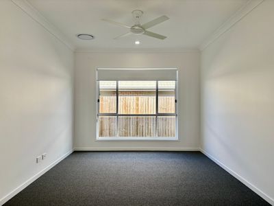 68 Balun Wy, Redland Bay