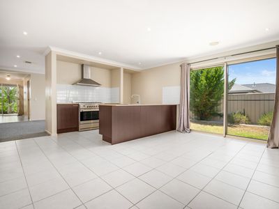 5 MACKEY STREET, Wodonga