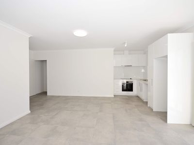 11b / 30 Bent Street, Cannington