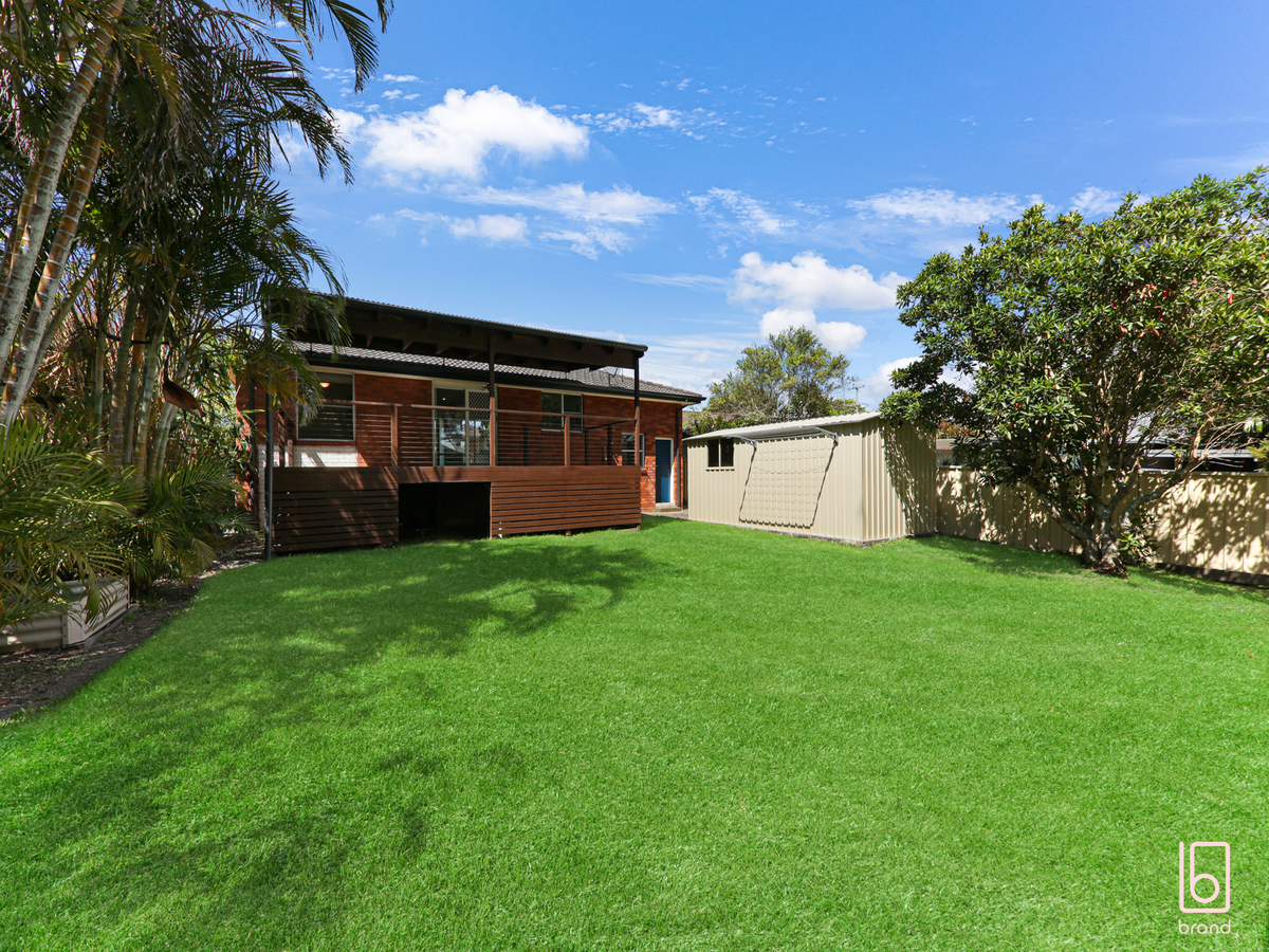 18 Nicholson Cres, Toukley