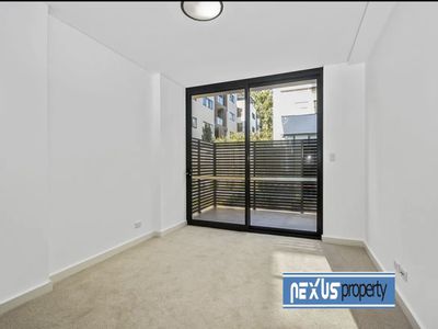 4 / 8-10 Park Avenue, Waitara