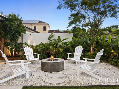 2566 Cressbrook Drive, Hope Island