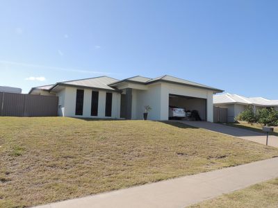 30 Naumann Drive, Moranbah