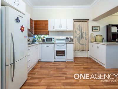 5 Lower James St, Goodna