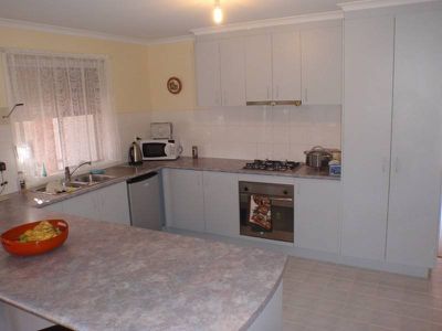 44 Jackson Circuit, Albanvale