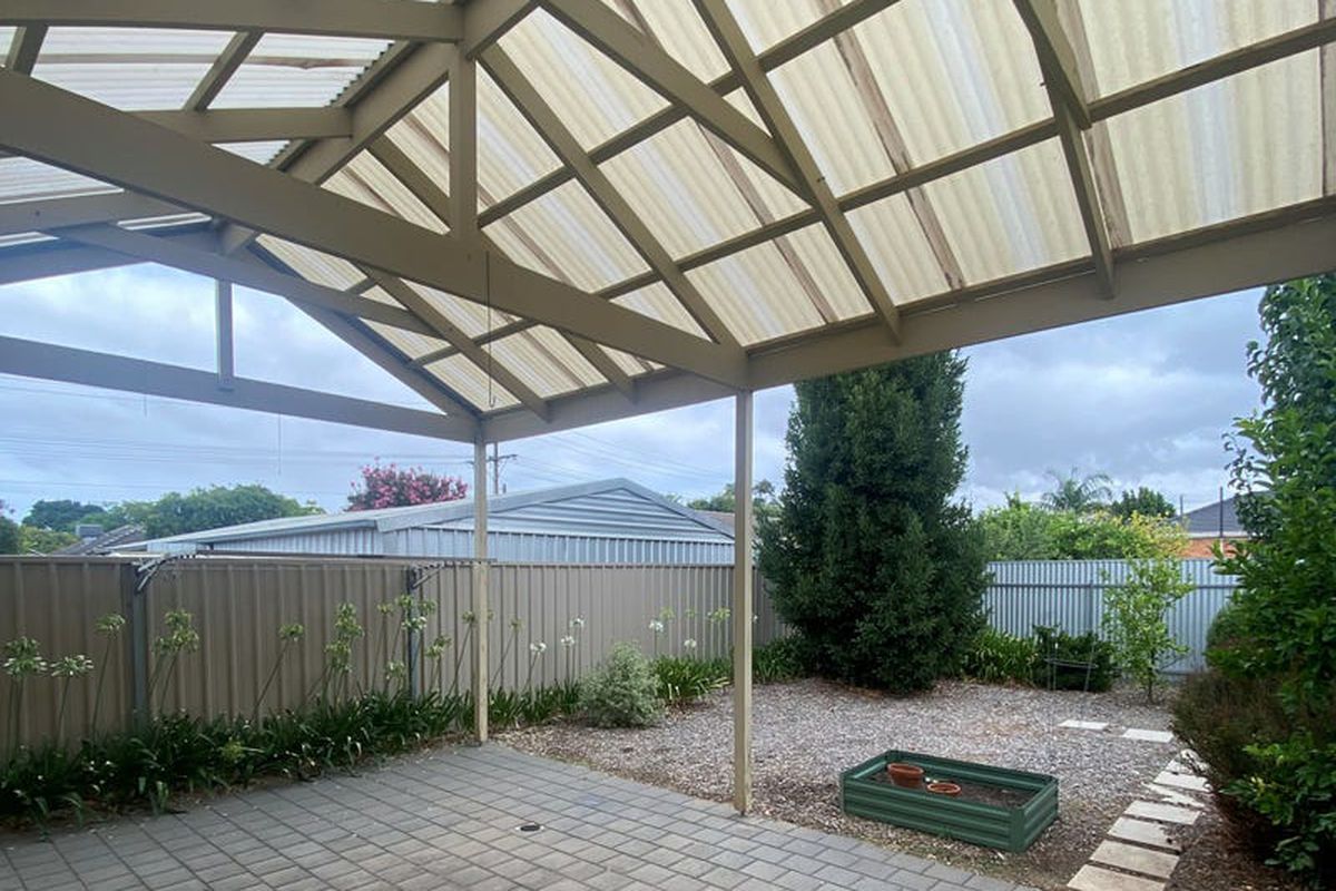 28 Leeds Avenue, Northfield