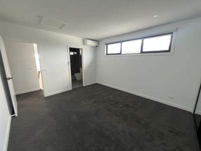 30 Mitchell Street, Belmont