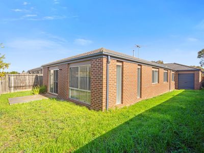 82 Tyler Crescent, Tarneit
