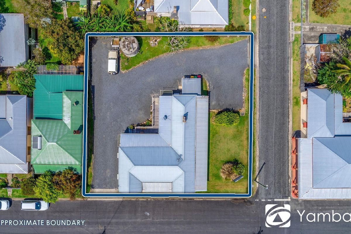 18-20 Clyde Street, Maclean