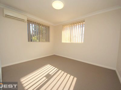 1 / 29 Prairie Vale Road, Bankstown
