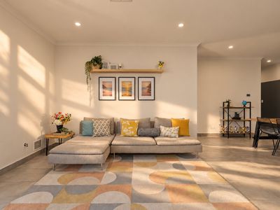 28 Fulman Way, Lynwood