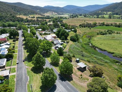 'Eskdale Cafe' 3801 Omeo Highway, Eskdale