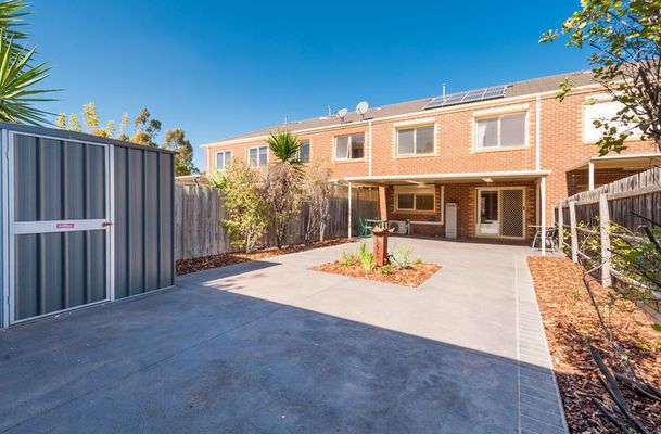 11 Klein cresent, Roxburgh Park