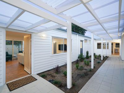 4 Bambarra Street, Southport