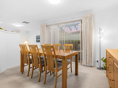 31 Simmonds Parade, Winthrop